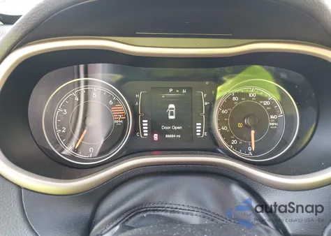 2016 Jeep Cherokee 75Th Anniversary z USA, uszkodzony, nr VIN 1C4PJLCB6GW247430